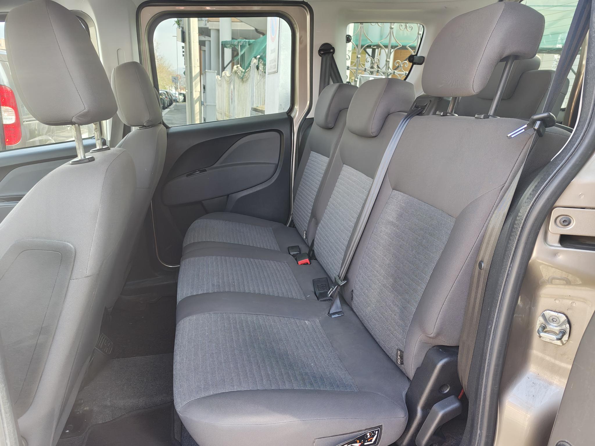 FIAT DOBLO’ 1.6 MJT 120CV 7 POSTI KM 105713-2017 EURO6