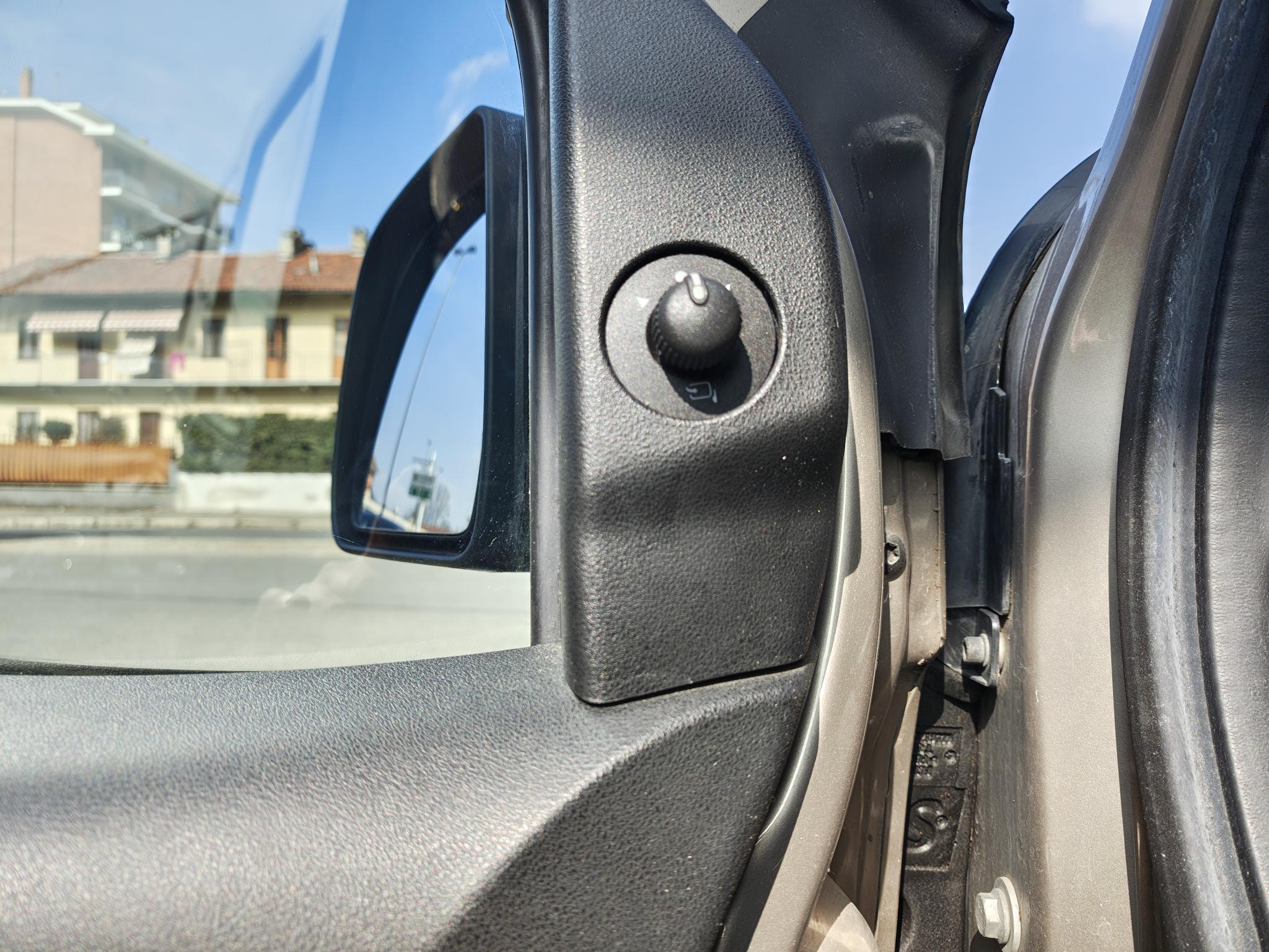 FIAT DOBLO’ 1.6 MJT 120CV 7 POSTI KM 105713-2017 EURO6