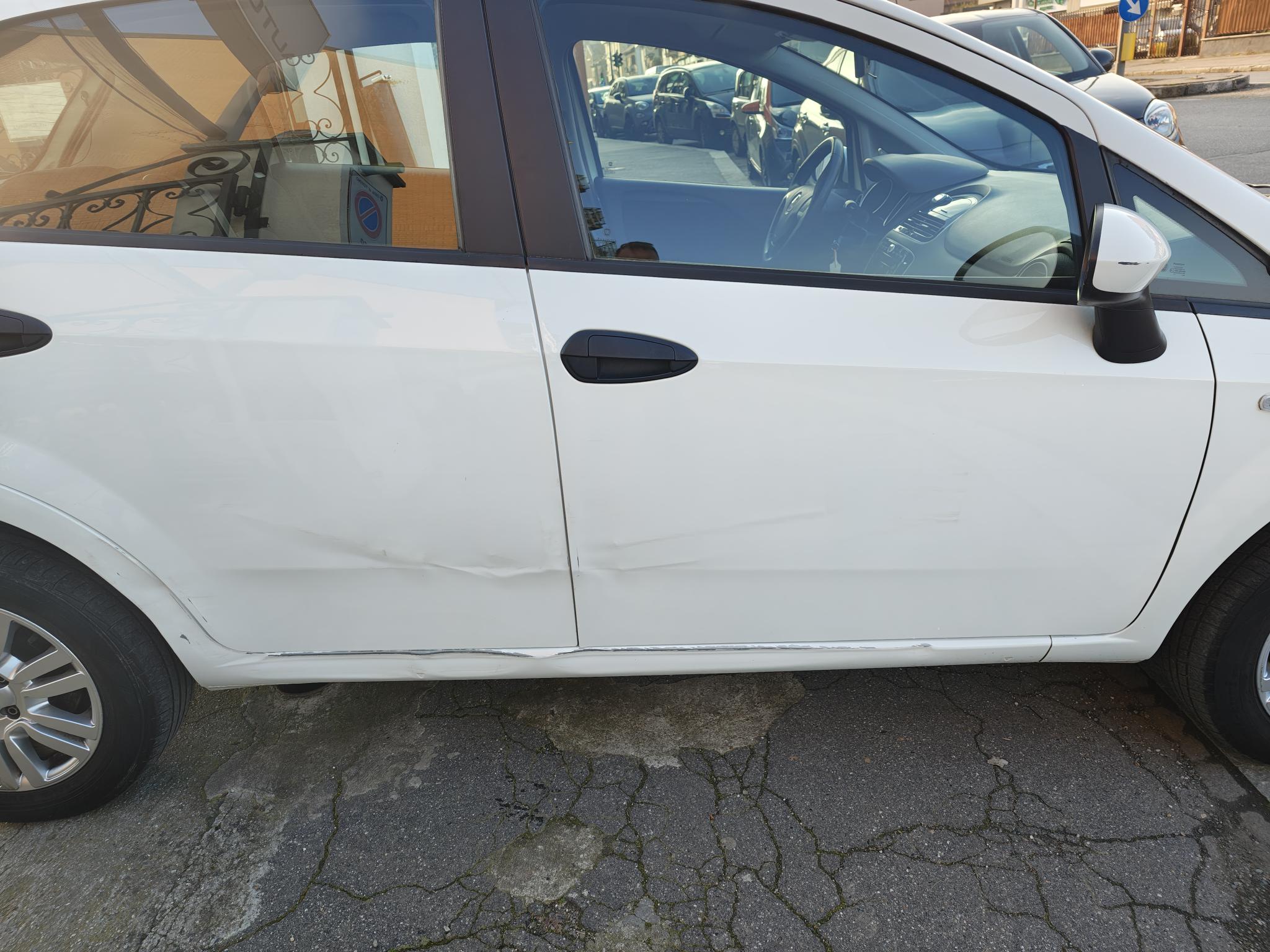 FIAT PUNTO 1.4 77CV METANO KM 101447-2014 EURO6