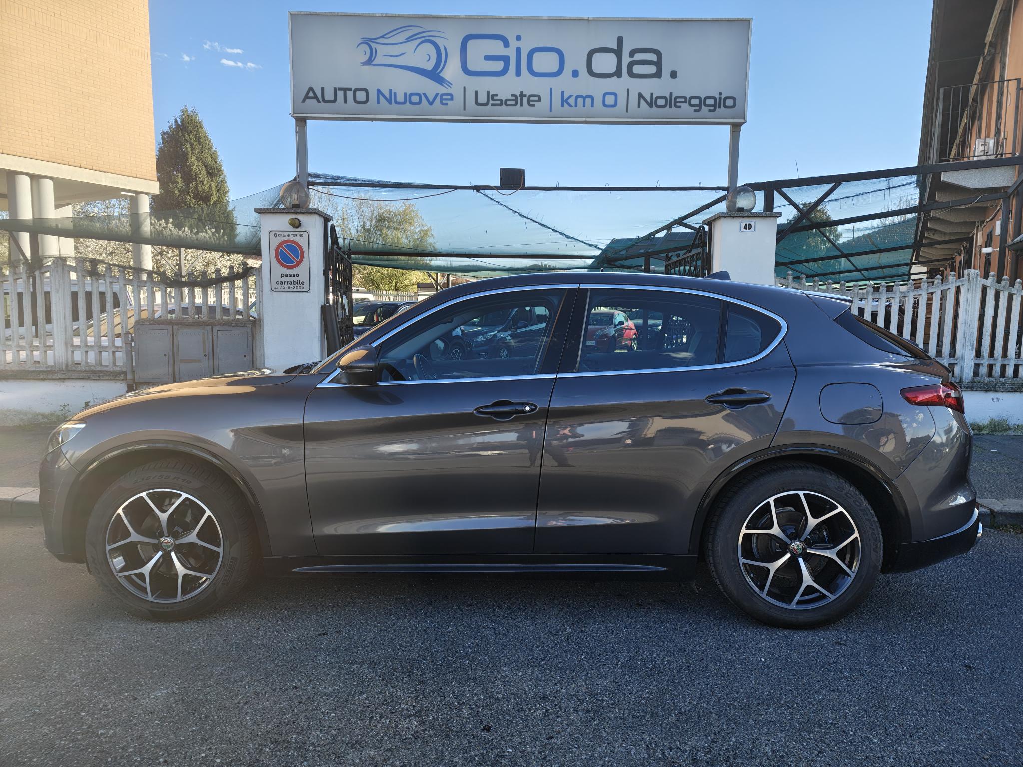 ALFA ROMEO STELVIO 2.2 210CV KM 81600- 2021