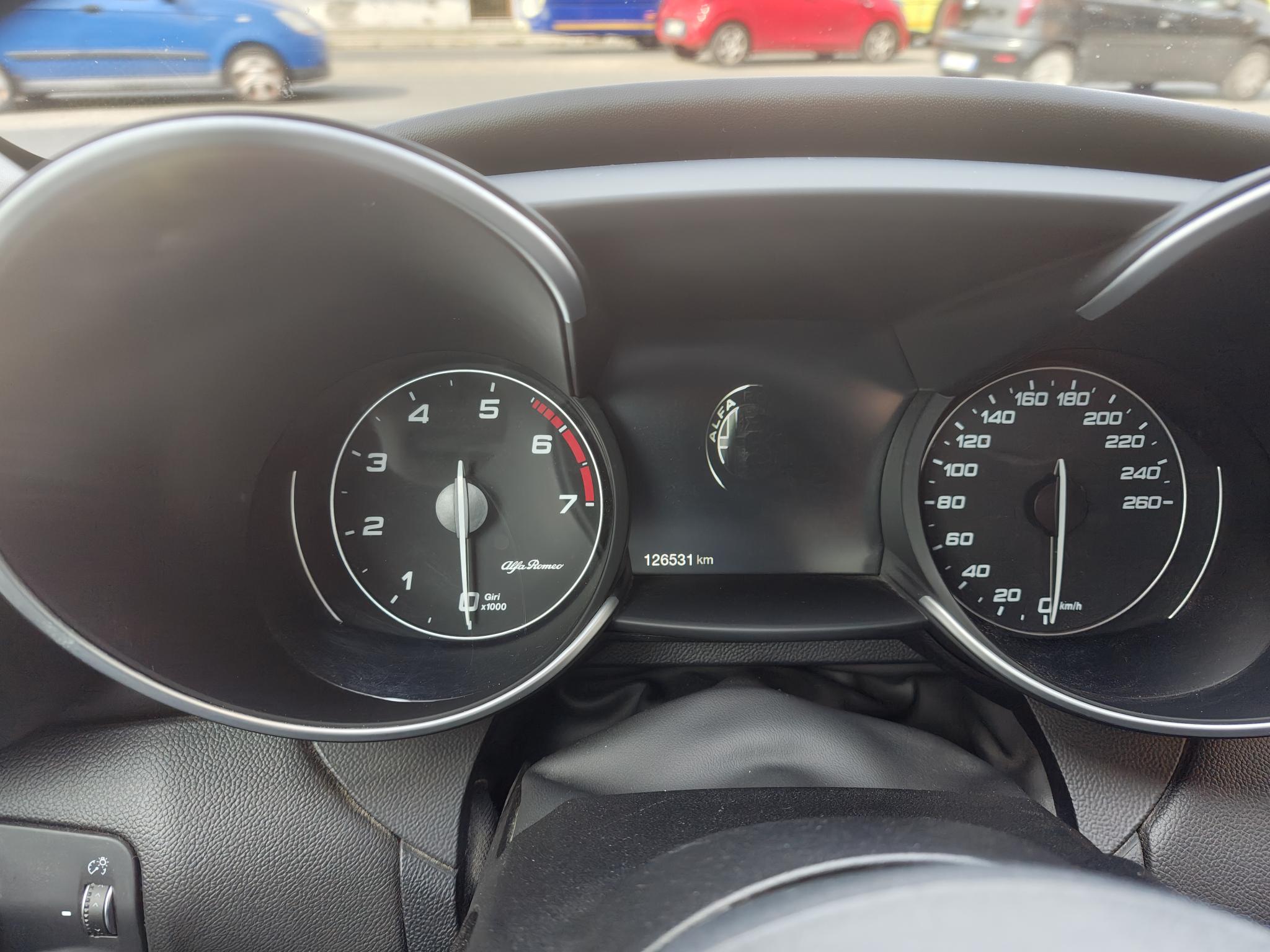 ALFA ROMEO GIULIA 2.0 200CV KM 126000- 2018