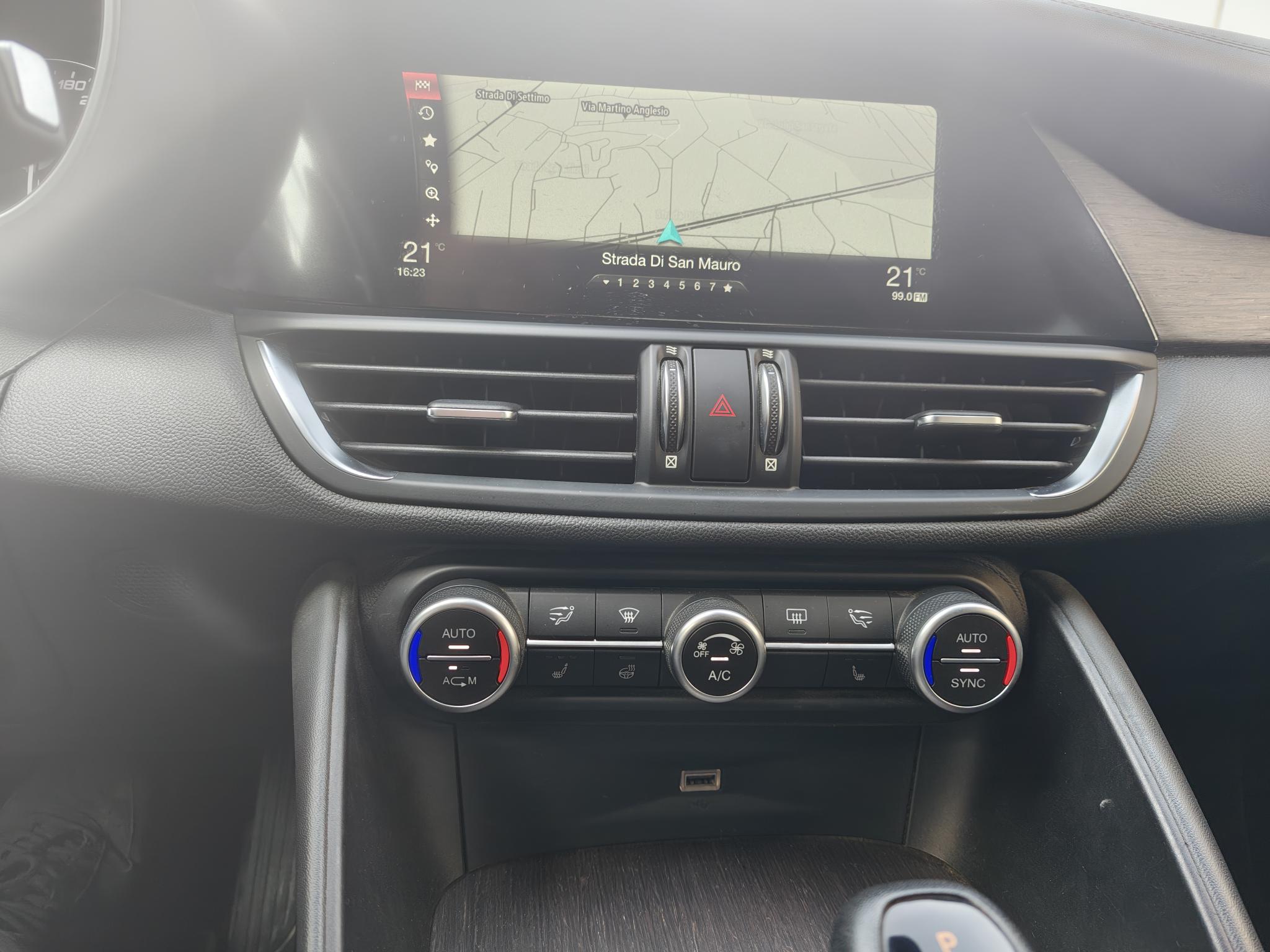 ALFA ROMEO GIULIA 2.0 200CV KM 126000- 2018