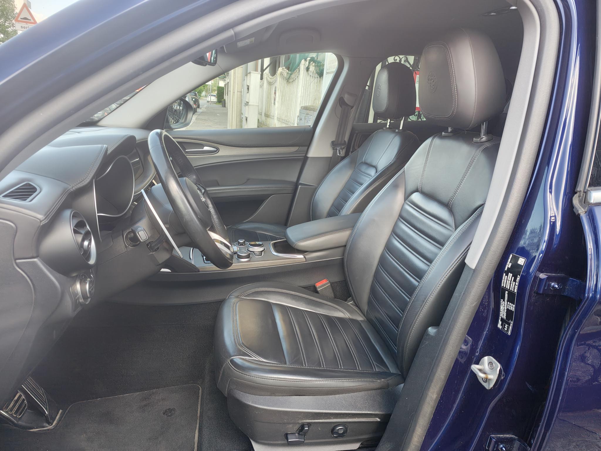 ALFA ROMEO STELVIO 2.2 210CV KM 90808- 2021