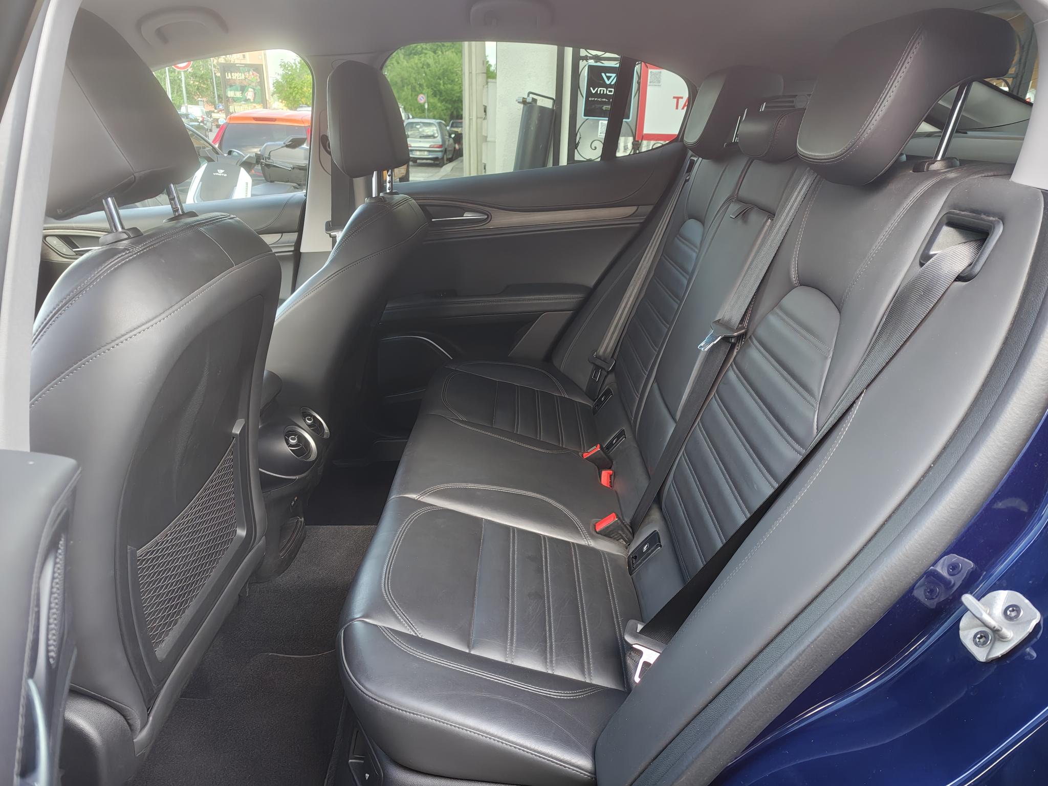 ALFA ROMEO STELVIO 2.2 210CV KM 90808- 2021